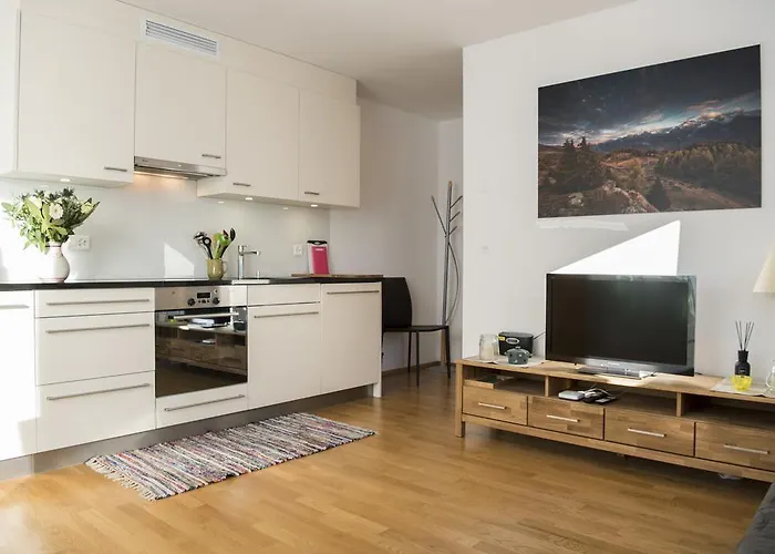 Fionas 267 شقة فتان